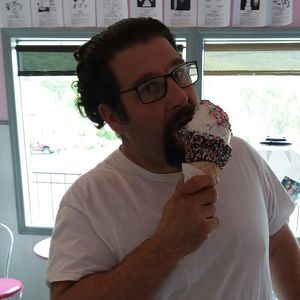 Meet your Posher, Phillip